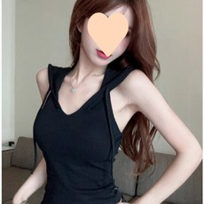 benqiu 掛脖連帽背心 露背短版剪裁甜辣風女生上衣