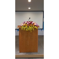 講桌花/講台花/會議盆花/派對/畫展/開幕開市/榮升榮調/喬遷/會員大會/競選總部成立, 1個