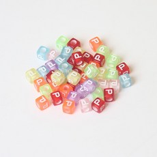 브롤리 알파벳 사각형 투명 비드 단일 문자 DIY 보석 액세서리 우정 팔찌 목걸이 재료, 6x6mm 사각 편지 구슬 50pcs / pack 구멍, 알파벳 P