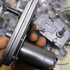 手搖發電機 DIY 手搖發電機 大功率發電機 減速機 DIY教學教具 學生宿舍 手機充電, 1個, 減速機+發電機