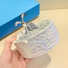 DIU 創意菸缸高級感陶瓷菸灰缸帶蓋防飛灰家用客廳輕奢高顏值ins奶油, 1個, 炫彩色配水波紋蓋:如圖