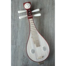 雅典樂器世界 極品紅木仿象牙軸專業柳琴，音色醇厚共鳴豐富，專業演奏級別，附贈精美配件, 1個