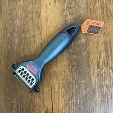 第二代三用削皮器 藝術三用削皮刀, 1個