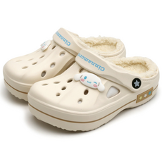 시나모롤 피스 방한샌들