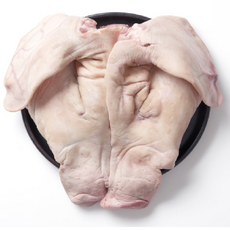 발골 생돼지머리 국내산 냉장 머리고기 뼈없는 부속 고기 관찰레 뽈항정 한마리 [돈수성찬], 2.8kg, 1개