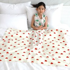 BEBE CHOUETTE 夏季涼感人造絲午睡被, 紅色愛心款