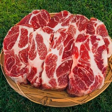 베스트밀 두툼두툼 육즙폭발 이베리코 통목살 돼지고기 스테이크용, 3개, 300g