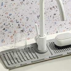 심플리프 실리콘 배수 패드 수도꼭지 드레인 싱크대 물받이 매트 수전 자동 물 빠짐 깔개 물고임 물때 방지, 그레이, 1개, 그레이