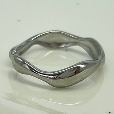 물결 웨이브 스테인레스 반지 오픈링 (Free Size)