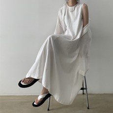 POMTOR 여성 루즈핏 슬리브리스 롱 원피스 끈나시 데일리