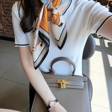 소울린느 쁘띠 까레 명품디자인 실켓 스카프