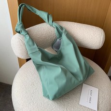 말랑젤리 매듭 스퀘어 크로스백