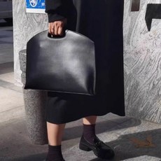 여성 데일리 심플 가방 세련된 외관 실용성 겸비 아이템 오피스 스타일 + A4 수납+ 13.3인치노트북 수납 가능 미니멀 토트백