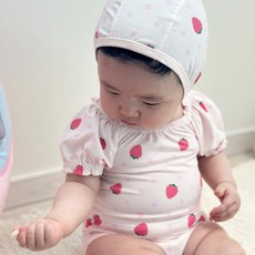 로이앤한나 딸기 여아 여자아기 셔링 반팔 원피스 수영복 수모 세트 북유럽풍수영복