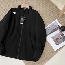 데상트 스포티 캐주얼 점퍼