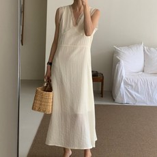 루어스룸 가을 클라렛 봄 레이어드 새틴 브이넥 하객룩 미니 원피스