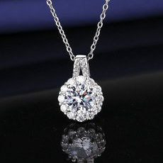 리치웨어 모이사나이트 2캐럿 목걸이 [데일리 여성용 블링 포인트]