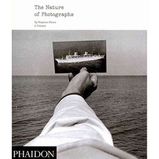 The Nature of Photographs, Phaidon Inc Ltd