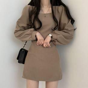 엘쏘 스웨이드 심플 퍼프 긴팔 스퀘어넥 미니 원피스