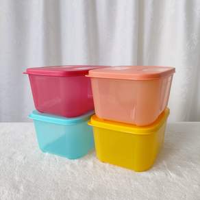 타파웨어 사각용기 밀폐용기 냉장고 냉동냉장용기 700ml