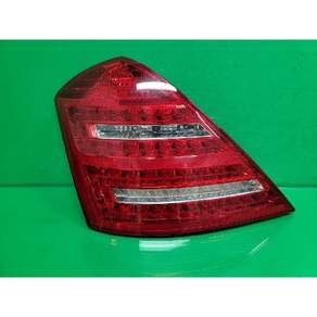 Mercedes Benz(메르세데스 벤츠) S-Class S Class(W221) S600L 2010 컴비네이션램프(후미등)(좌/운전석) 2등급 [24032563363]