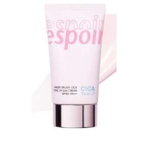 에스쁘아 워터 스플래쉬 시카 톤업 선크림 SPF50+ PA++++
