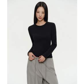 매장정품 무신사 스탠다드 우먼 MUSINSA STANDARD WOMAN 우먼즈 슬림 크루 넥 긴소매 티셔츠 블랙 MWCTL0Z06-BK 206168