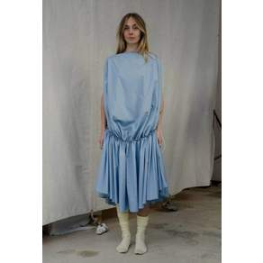 BASERANGE 베이스레인지 LUCE DRESS (POPLIN)
