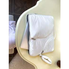 아코크 ACOC Lake 16 랩 LAPtop Clutch_Cream 5008427122