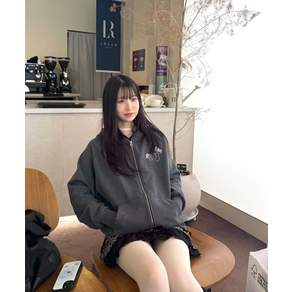 어썸스튜디오 머쉬룸 아플리케 후드 집업 챠콜