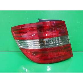 Mercedes Benz(메르세데스 벤츠) B-Class B200 2008 컴비네이션램프(후미등)(좌/운전석) A1698202564 2등급 [23112860739]