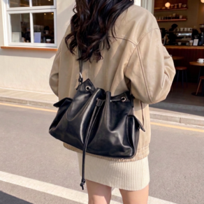 페피파이 데일리 사이드 포켓 버킷백 숄더백