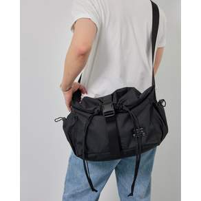 PROJECT1907 [PLASTIC] String Hobobag (Black)