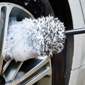 자동차 휠브러쉬 차량 세차솔 극세사 거품 휠청소솔