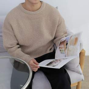 남자 코지 울 하찌 라운드 오버핏 니트