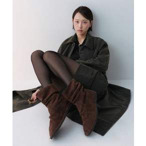 ROMANTIC MOVE WOMAN [류혜영 X 로맨틱무브 우먼] 처비 슬라우치 부츠 (아몬드 ver) - 브라운 / R26W301 154343