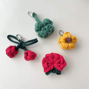 양말목 키링 만들기 DIY 세트 업사이클링 네잎클로버 꽃 카네이션 키링 만들기 부자재 키트