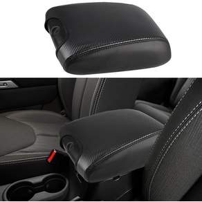 CEBAT 센터 콘솔 암레스트 박스 커버 긁힘 방지 가죽 자동차 중앙 보호 패드 실내 장식 액세서리 Dodge Charger 2011-2023 및 Chrysler 300