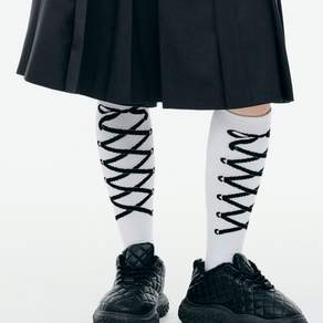 뚜오미오 여성 양말 RIBBON GRAPHIC KNEE SOCKS TM03B5A02-WH