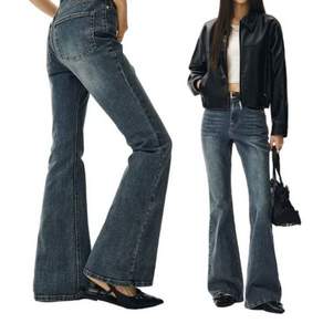 DECET WOMEN Signature Slim Flared Jeans DCWPT005BlueB