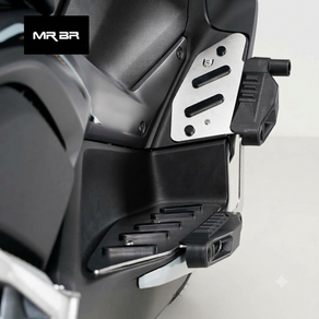 MRBR 야마하 XMAX300 25년~ 발판형 사이드 가드 범퍼 X-MAX 사이드 가드 튜닝 발판 좌우세트 차체보호 범퍼 튜닝 최신 슬라이더 보호바 안개등브라켓겸용 CRYAX305
