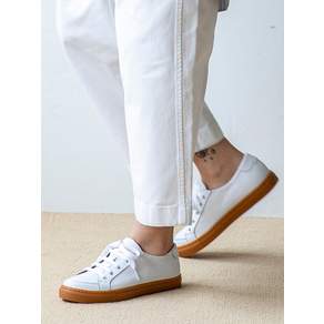 [11월 4일 배송] BYEUUNS BIP18314 L Sneakers WHITE