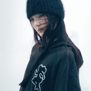 오호스 여성 비니 Double Strap Angora Beanie OJ25FWKN003BK