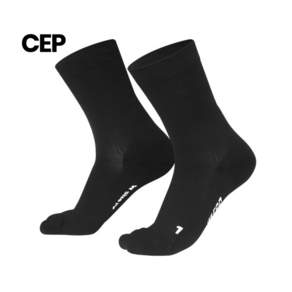 CEP 더 런 미드 컷 삭스 블랙아웃 (WP2CZR)