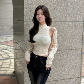 바나나2 국내제작 여성 글램핏 스트라이프 레이어드 슬림 목폴라 나시 가디건 세트