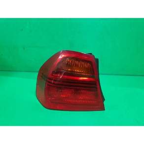 BMW(비엠더블유) 3 Series 320i 2005 컴비네이션램프(후미등)(좌/운전석) 6937457 2등급 [24090615188]