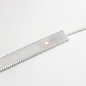 파인라이트 밝기조절형 슬림터치 온 다용도 LED 싱크대 조명 600mm 10W, 아이보리빛