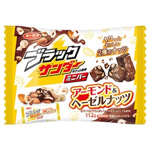 유라쿠세이카 블랙썬더 미니바 아몬드앤헤이즐넛, 112g, 1개