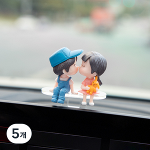 오토크루 차량용 슬라이딩 장식인형 뽀뽀하는 커플 피규어 AC-AC08, 혼합색상, 5개
