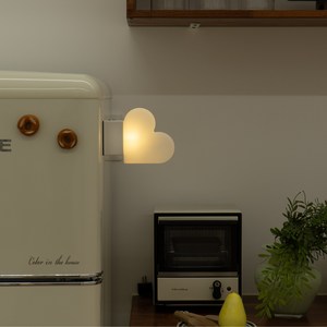 레나에너지 LED 자석 단스탠드 인테리어 무선 충전식 포터블 하트 라이트, 화이트